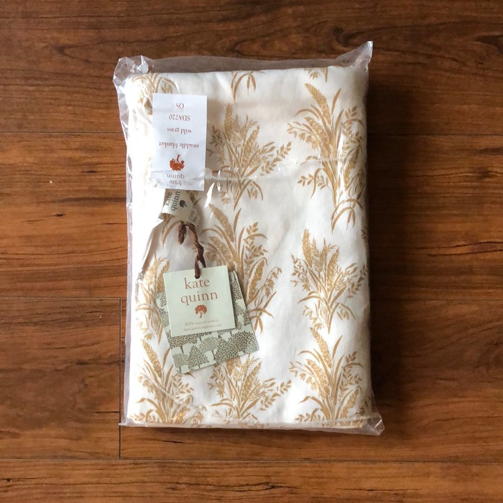 Kate Quinn 100% organic cotton swaddle blanket
